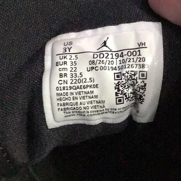 AIR JORDAN KIDS SHOES - Picture 10 of 13